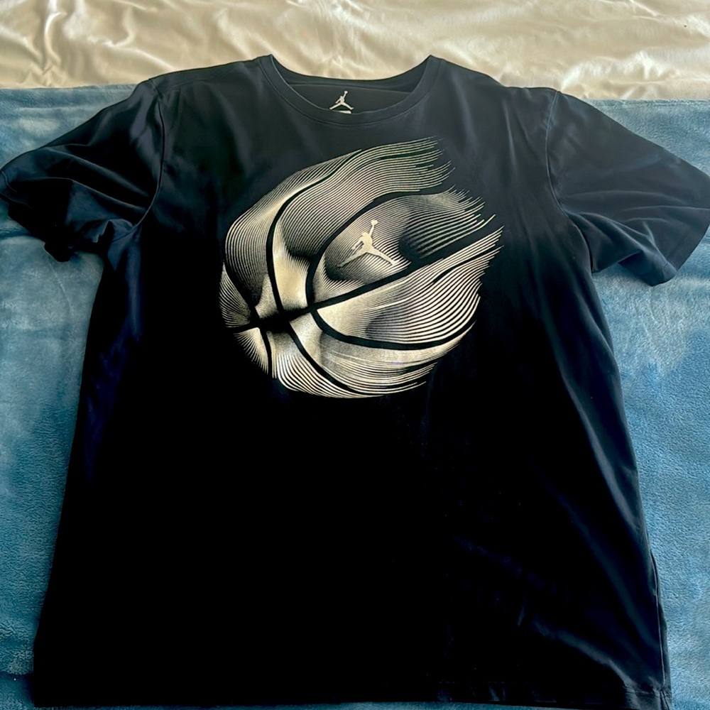 L Jordan Dri-Fit T-Shirt